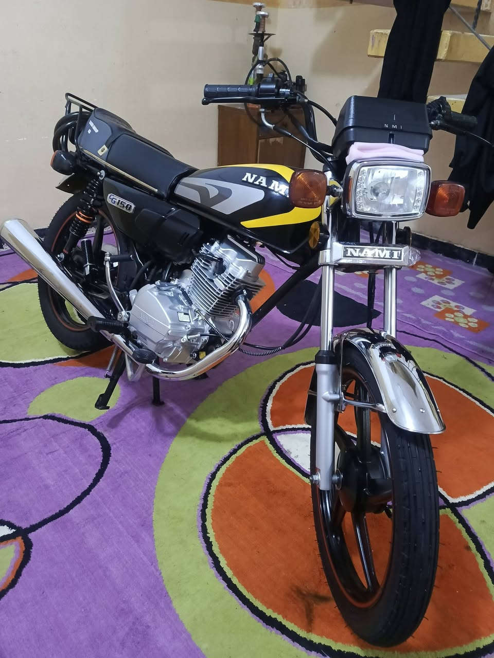 سلام عليكم دراجه مال يران تعمير نوع نامه ثالث تبديله دهن اله تجي شوف عينك كله جديد صار ضرف وريد بيعه مكاني العماره مغربه بدون  الرقم ***********
