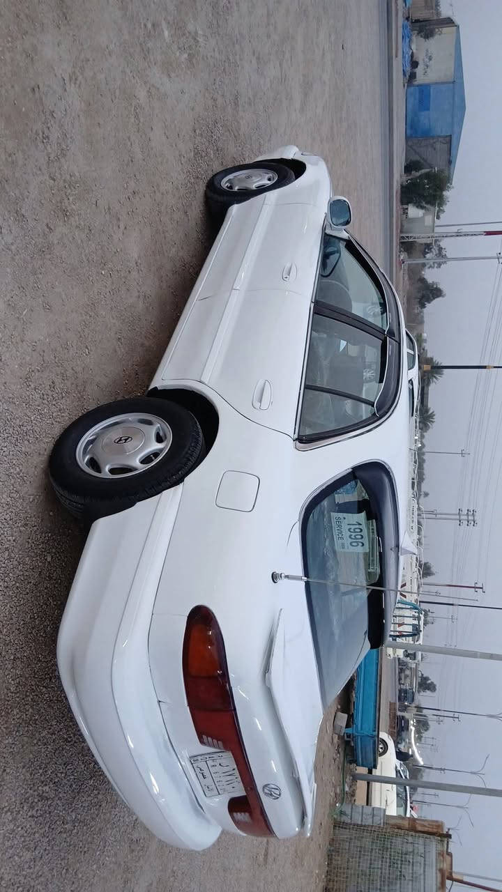 سلام عليكم للبيع سوناتا تو موديل 94 كير محرك جديد صدر جديد باتري جديد سياره مصبوغه عام للجماليه فقط بدون ظربه رقم انبار مكان الفلوجه النساف ***********  ***********
