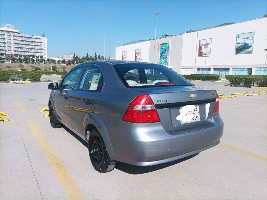 ئەڤیۆ 2007
گێڕ عادی
4پارچەی بۆیاخ
پێش و پشتی کەپسە داعمی نیە
تەقەو ڕەی نیە سەیارەکە توندو تۆڵە
گێڕو مەکینەی بەشەرت 
48گەڵاو معامەله
*********** أربيل, العراق
