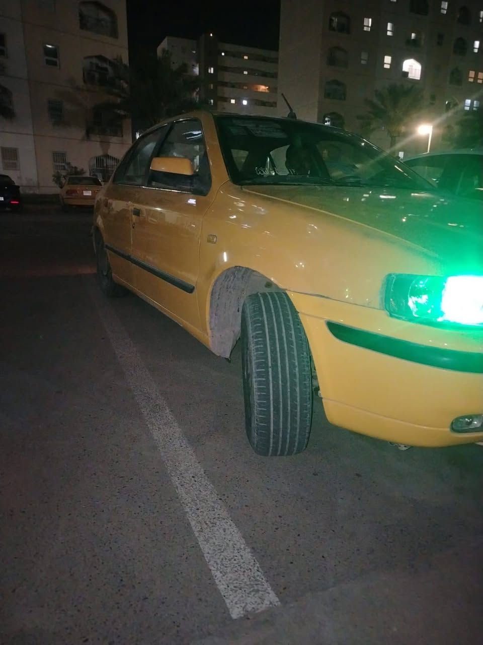 السعر٣٧وبيهامجال لشراي ***********
بغداد بسمايه
يا الله سمند2012كير ومحرك وحداديه كفاله تبريد ثلج ⛄️   جديد حداديه امامي   سنتر شغال جديد الاخير كهربائيات كلها شغاله مكفوله من ا والصبغ و راديترو الماي جديده وعينه والكلج جدد
