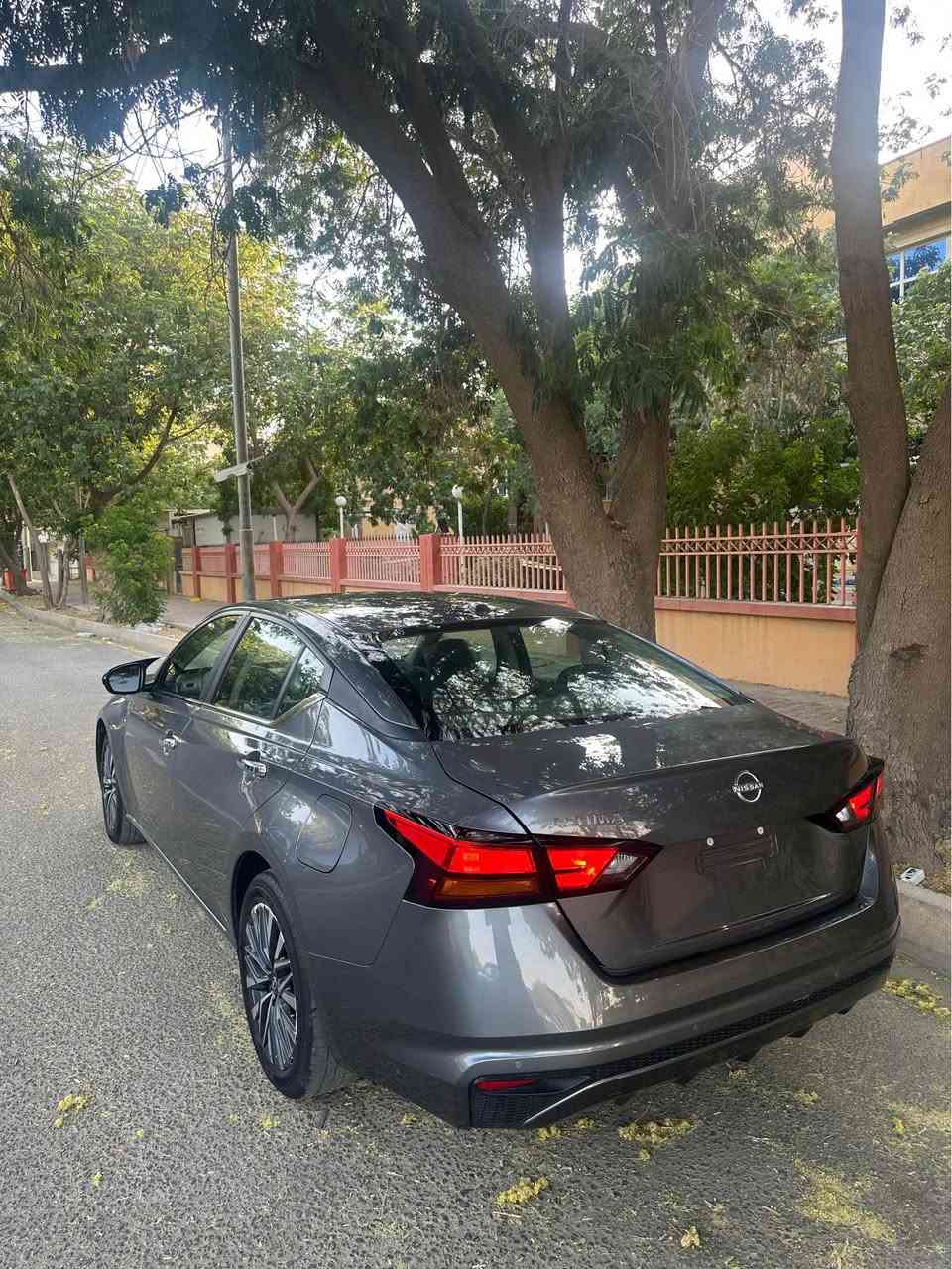 سەرەتا بە ناوی خوای گەورە
نیسان ئاڵتیما ٢٠٢٥ مواسەفاتSV بێ دەبڵ ئەکسڵ 
بەسمە و شەغاڵە
ڕادار ٣٦٠ کامل ئیش ئەکا
٣٣ میل ڕۆشتوە 
دوو پارچەی پێشی بۆیاخە 
سەیارەکە هەتا بڵێی جوانە 
گێڕ و مەکینە و کارەبایات کامل مەزبوتە بە شەرت
ڕەقەم کاتیە کاتیەکەی نەشکاوە ٣ مانگی لەگەڵە
یەک دینار مەسرەفی تیا نیە کامل جایزە
موشتەریت تەلەفۆن بکە لە خزمەتام
*********** كالار, السليمانية
