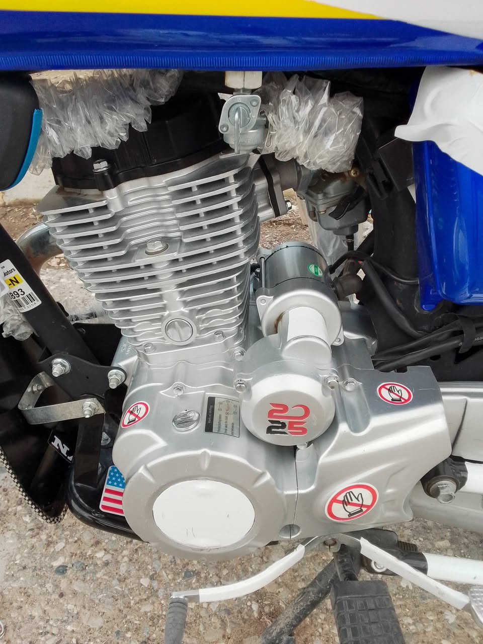 خبرني  
ماطور للبيع بابا وزن ثقيل منفيس ماطور مستخدم قليل شعر تجي تشوف احلى من الصوره 2025👉‏‪***********‬‏
