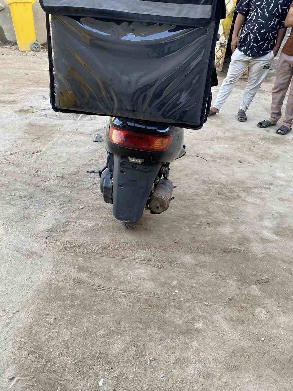 سلام عليكم دراجة فراشة للبيع سعر 550وبيهة مجال شي بصيط مكاني البصرة قبلة حي الجامعة***********
