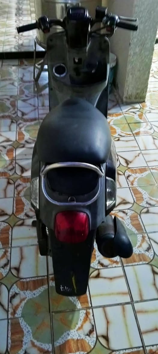 سلام عليكم  دراجه ماكس بوليس 
كفاله عامه بلاديه  ختم واحد ويا المكينه 
ما صار هواي من نازله 
مديل 2009  
مكان دراجه بعقوبه مفرك  
الشعر 700 وبيه مجال 
رقمي ***********
