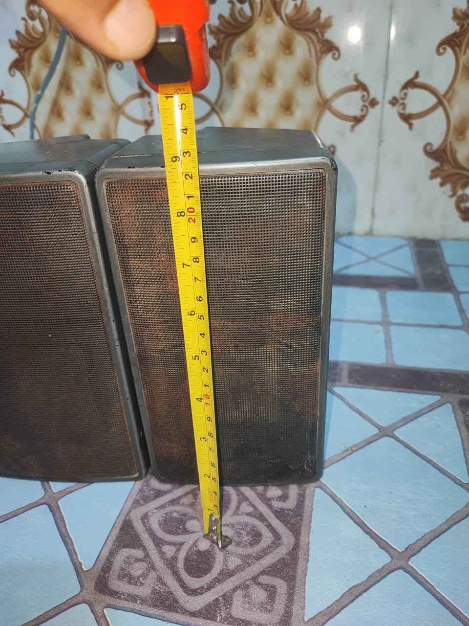 سماعات سوني حجم صغير مال باله صوت صافي وعالي السعر 20 الف موجود توصيل


**إذا كنت صاحب هذا الإعلان وتريد حذفه لأي سبب، رجاءا أرسل رسالة إلى الدعم الفني**