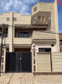 حي الحدباء • ١٢٠م • دار طابقين ٣غرف