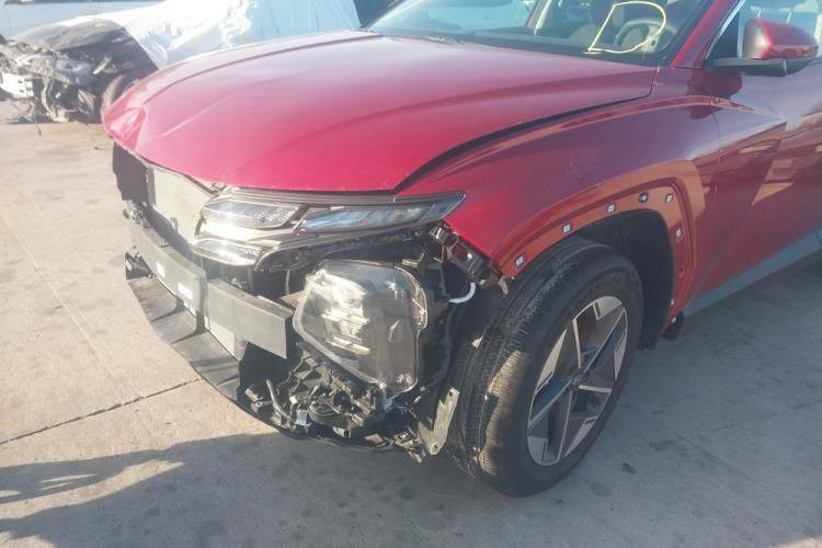 توسان وارد أمريكي 2025
تعمل وتسير حادث موضح بصور فقط دعاميه بدون دواخل بدون أيرباك تنزل ميناء العقبة يوم 18 بشهر يعني بعد ثلاثة أيام ترهم كتاب شهداء أو حرة 
للاستفسار الاتصال 
***********
