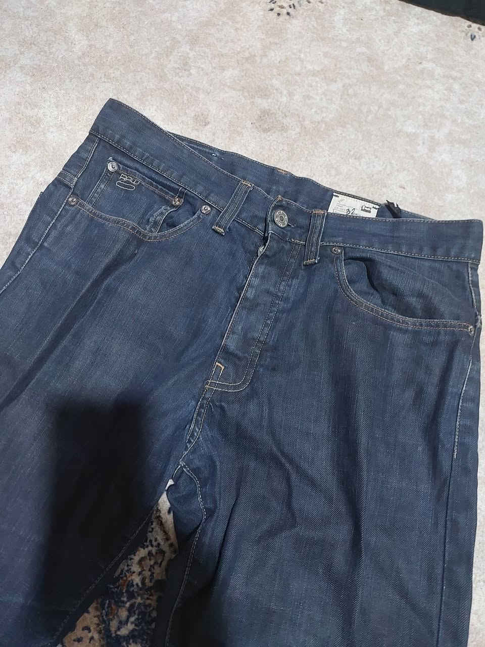 جی ستار G-Star
قیاس 32


**إذا كنت صاحب هذا الإعلان وتريد حذفه لأي سبب، رجاءا أرسل رسالة إلى الدعم الفني**