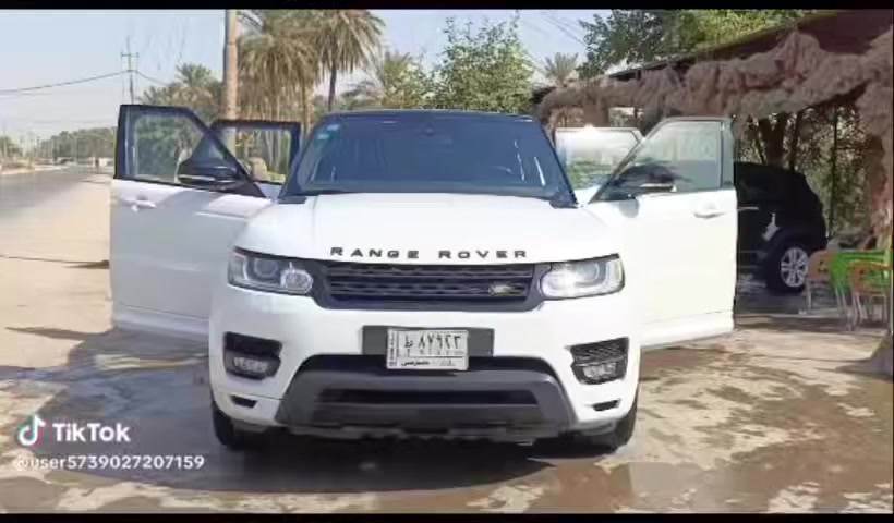 السلام عليكم 
رانج روفر سبورت مكينة 6اسلندر سوبر 2016
فول مواصفات ماشية 110
الضرر (تبديل بنيد بدون صبغ بلادي)
گيرومكينة مكفولة  ،
بيع سريع والسعر مناسب 
الاستفسار على الأرقام التالية:

***********/ ***********
