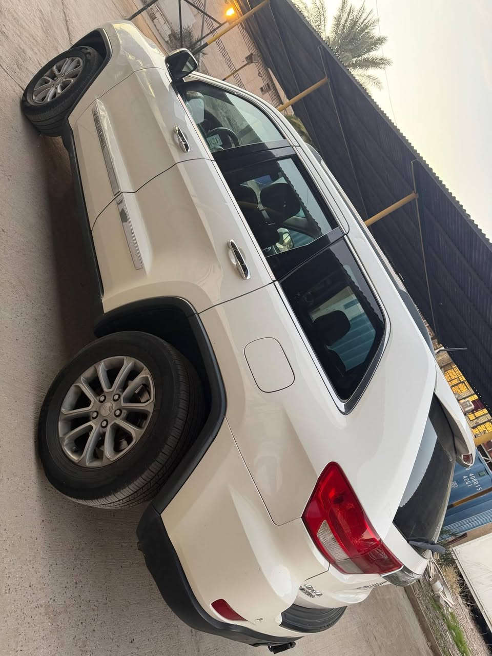 ٱلسلام عليكم جيب لاريدو مديل2012 فول عدى الفتحه
مكينه 8 مكفوله من الفتح والصرف والنضوح 
كير صدر خلفي امامي كهربائيات كفاله حتى حجرات بيهه 
بصمه ابواب
بصمه تشغيل
هيترات بالكشن
كامره خلفيه
حساسات خلفيه
كشنات كهرباء
داخل اسود جلد
تشغيل عن بعد
شاشة اعطال
تحكم استيرن جهتين 
السياره بيهه 4 قطع صبغ
السعر139 وبيهه مجال قليل
مكان بغداد/***********
