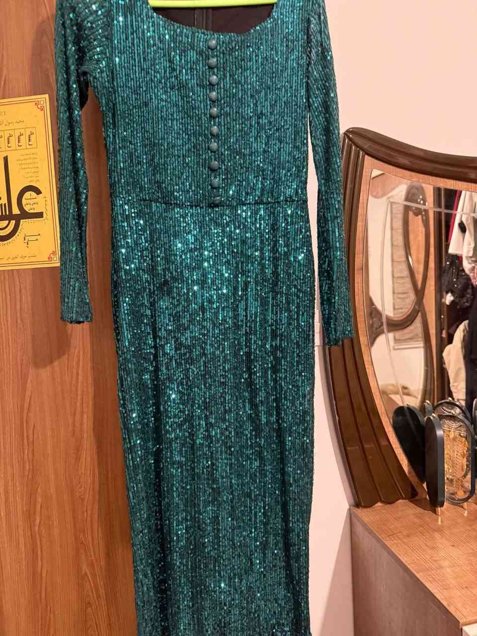 فساتين للبيع استعمال قليل كلمن وسعره


**إذا كنت صاحب هذا الإعلان وتريد حذفه لأي سبب، رجاءا أرسل رسالة إلى الدعم الفني**
