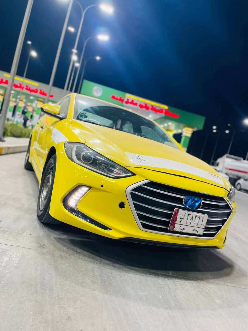 سلام عليكم  من رخصت الدامه انتره للبيع موديل 2017السياره مصفره من كولشي السياره رقم دولي بسمي السياره  جاهزه من كولشي كبل الشارع حداده جديده  بيع مستعجل السعر.. 122.. وبيها مجال  مكان ابو غريب الحصوه رقم ***********.بي واتساب
