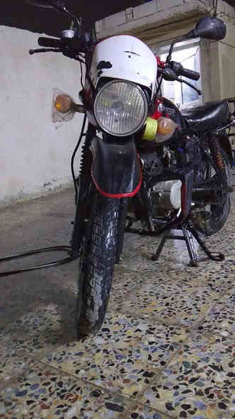 سلام عليكم ورحمة الله وبركاته  دراجه بوكسر جبلي موديل 20 محسوبه 21 الدراجه عوزها تانكي  وكفرات  اوراقها موجوده كهربائت كلها شغاله ماعده الهورن موجود بيها بس وياراته مشادهن   لايت زنون قوي كولش  الدراجه  شوفت عينك بل صور  وتجي وتشوف نفس الصور والي كلت عليهن  رقمي
*********** رصيد واتساب مكاني بغداد مدينه الصدر سعر 875وبيه مجال حك جيتك
