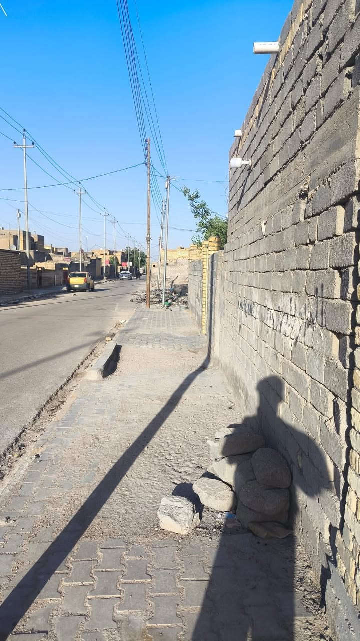اللهم  صلِ على محمد وآل محمد 

🏠 بيت ركن على شارعين للبيع 

📍حي الزهراء الصوب الصغير / شارع الحسينية قرب اسواق سعود ال حلو 

📐 المساحة 340 متر 

حي زراعي فيه كافة الخدمات (ماء ، كهرباء ، تبليط )

يحتوي على ثلاث غرف + مطبخ + براني + صالة + حمامات 
 
للأستفسار: الاتصال على الرقم  
*********** (ابو حسين ) 

عقارات القادم للبيع السريع
