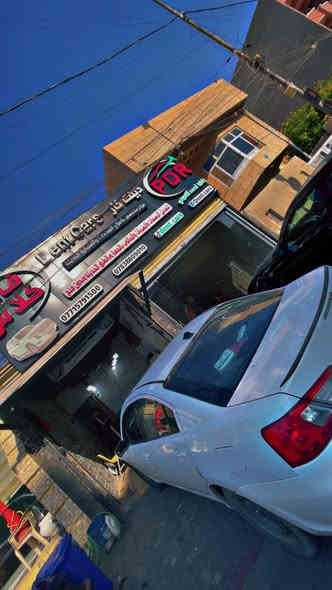 السلام عليكم كلانت مستيبوشي_2011  سيارة جديدة حدادية تبريد تدفئة  كير مكينة  كهربائيات كله جديدة
السياره اصوليه بس ما بيهه تحويل السنويه بأسم شركة ابيع كوم حديد 
السعر ٦٠$ و بيهه مجال 
عنوان شارع فلسطين
***********
