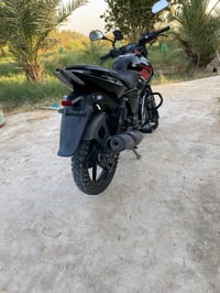 دراجة حلو ونظيفة اوراق أصولي ما مفتوحة يرادله تعديلات بسيطة موديل 2021