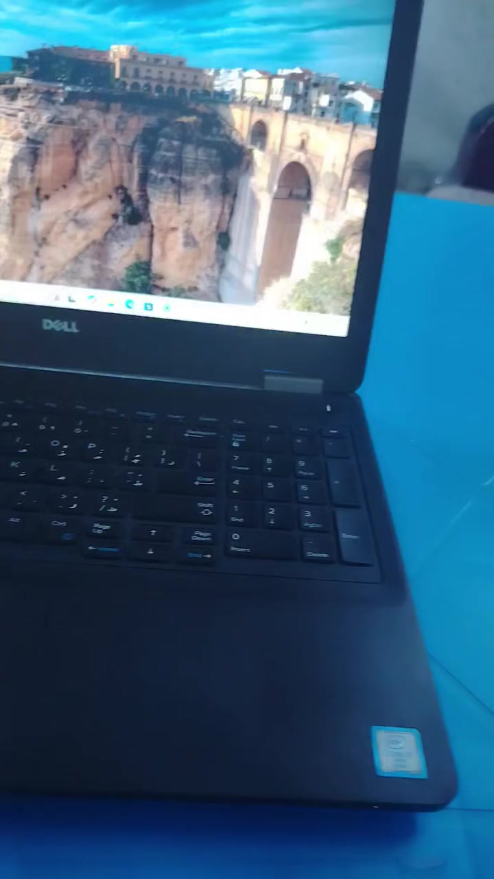 كور اي 7
جيل السادس
معالج HQاقو انواع المعالجات
رام 16
هارد512
كرت الشاشه المنفصل 2
كرت الشاشة المتصل  الشير 8
الكلي 12
حجم الشاشة 17
السعر 250الف مع التوصيل ع اول تم


**إذا كنت صاحب هذا الإعلان وتريد حذفه لأي سبب، رجاءا أرسل رسالة إلى الدعم الفني**