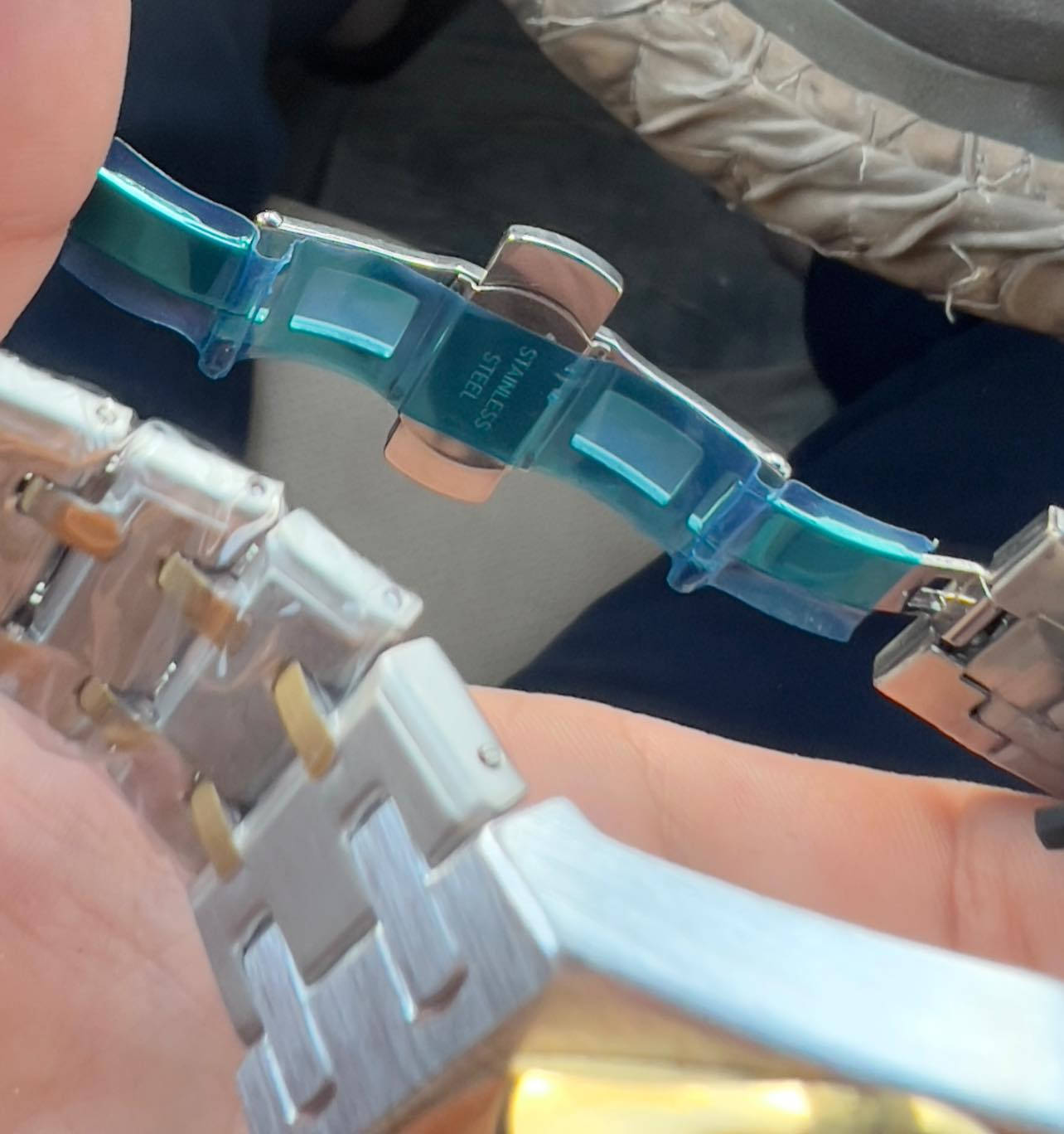 تايميك ضمان ⏱️
ستانلس ستيل
قفل فراشة اصلي مختوم
الظهر مختوم وستانلس ستيل
وزن ثقيل
لامينوس 
منفذ شهري
تصميم اوتوماتيك

باقي اخر قطعتين🔥❤️
للسعر علق بكلمة تم ويوصلك السعر بثواني❤️

متابعة للبيج silvano watches - سيلفانو للساعات


**إذا كنت صاحب هذا الإعلان وتريد حذفه لأي سبب، رجاءا أرسل رسالة إلى الدعم الفني**