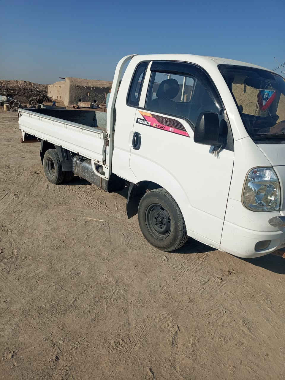 كيا بنكو 2700 موديل 2009 سياره جاهزه رقم بابل مشروع وطني بسمي شاصي رقم شاصي واضح مكفولة ماعدا خياس بسيط بل رباع ومصلح السعر87 المكان الديوانية البدير للاستفسار ***********
*********** بيه واتساب
