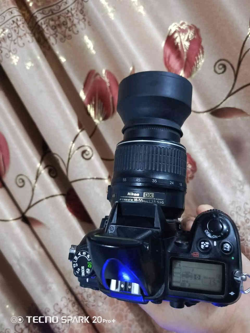 نيكون D7000
يجي وياها

رام اصلي 

عدستها الاصليه نيكون 55-18

واير الاصلي 

وشاحنه

وبطاريتها الاصليه 

المكان . البصره 

السعر . 360 قفل من الاخير

للاستفسار الاتصال على رقم ***********
