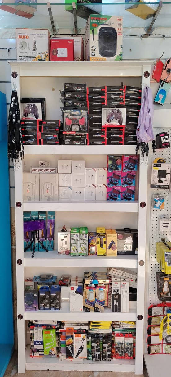 🚨🔥 رجعت العروض القوية ويا مكتب سمارت فون للموبايلات 🔥🚨
⏳ لمدة يومين فقط لا غير
💥 بسعر 4,000 دينار فقط — أرخص سعر بالسوك 💥
📱 خط كفو بيه 60$ رصيد لمدة شهر كامل
تگدر تستخدمه:
✅ انترنت
✅ اتصالات
✅ بنفس الوقت
🎁 ويا الخط تحصل على:
🌐 خمس تطبيقات انترنت بلا حدود (فري شهر كامل):
انستگرام
واتساب
فيسبوك
ماسنجر
سناب جات
🎉 هدايا فورية ويا كل خط (اختار هديتك بنفسك):
🎮 يدات ببجي
🎧 ايربودات
🎧 هتفونات
🔌 كيبلات
🎮 شفتات ألعاب
💳 وتحصل بعد بطاقة خصومات بيها 5 خصومات
تخلصها وتاخذ 🔥 خط مجاني بلاش 🔥
📍 الموقع: روناكي – قرب مسجد الملائكه – مقابل ساحة المله
📞 للاستفسار والحجز:
***********
***********
لا تضيع الفرصة 👌 الكمية محدودة والعرض يومين بس ⚡ كركوك, العراق
