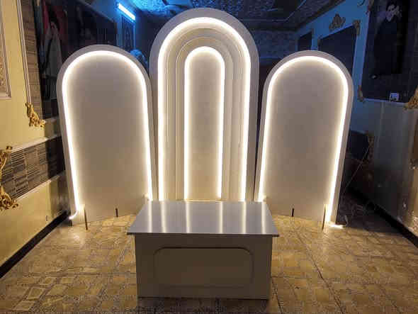 كوشه جديده ما مستخدمه ولا مره ٦ قطع زلغ ما بيهه للبيع ***********واتساب
سعرها ٥٠٠ وبيهه مجال طبلات جانبيه ٢ طبله اماميه وحده ولخلفيات ٣ قطع
