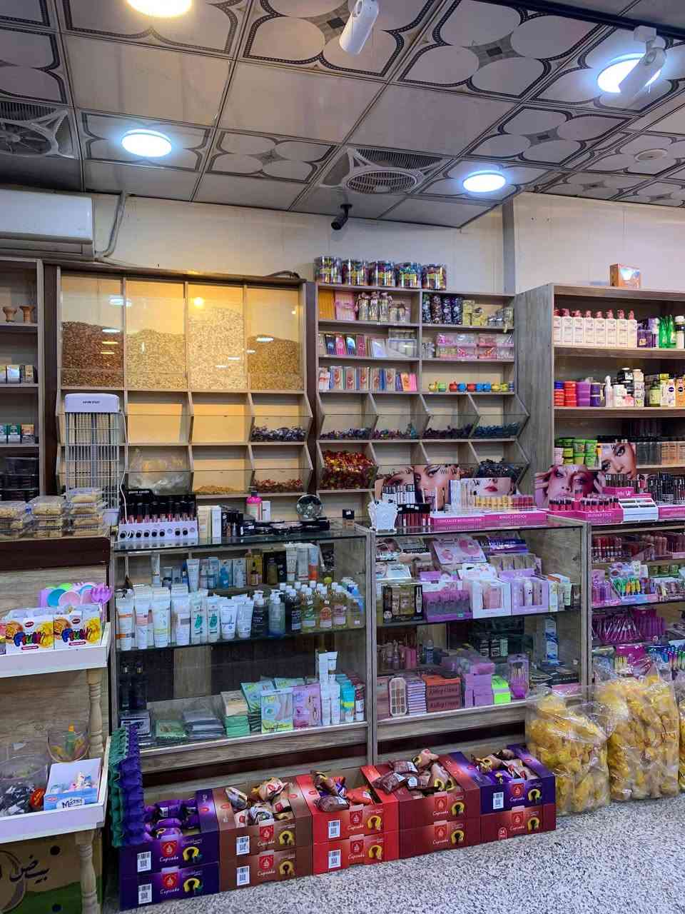 سلام عليكم ورحمه الله وبركاته ماركت للبيع عنوان الكاظميه الهبنه التواصل على رقم  ***********
