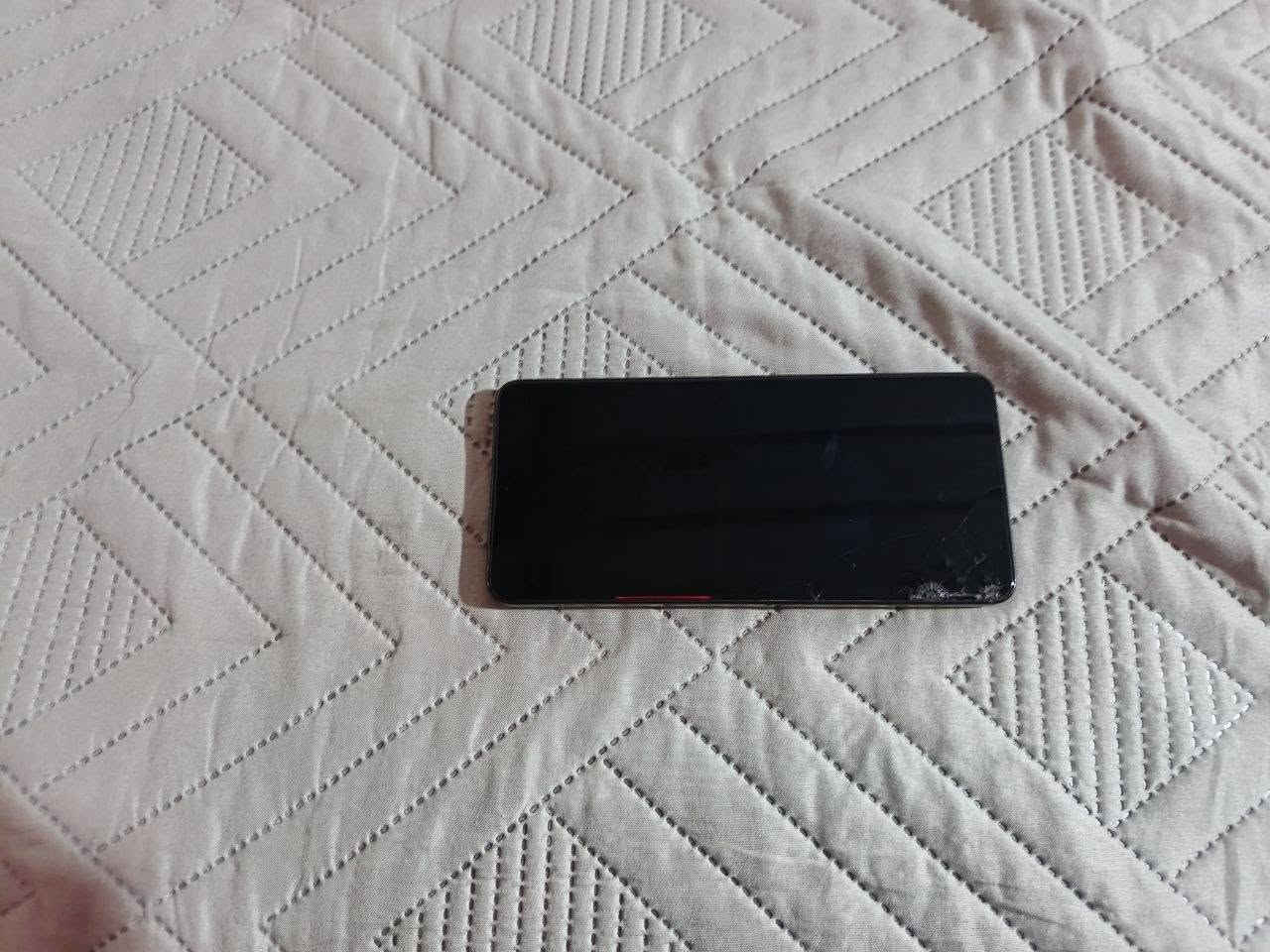 شاومي بوكو x6 برو 5g مساحة 512 الرام 24 كيكا الكامرة الاساسية 64 والثانوية 8+2  وبورترية وامامية 20 وصوت استريو المعالج ميديا تيك  دايمون ستي 8300 الترا 4 نانو متر البطارية 5000 ملي امبير 67 واط سرعة الشحن شاشة اموليد 120 هيرتز


**إذا كنت صاحب هذا الإعلان وتريد حذفه لأي سبب، رجاءا أرسل رسالة إلى الدعم الفني**