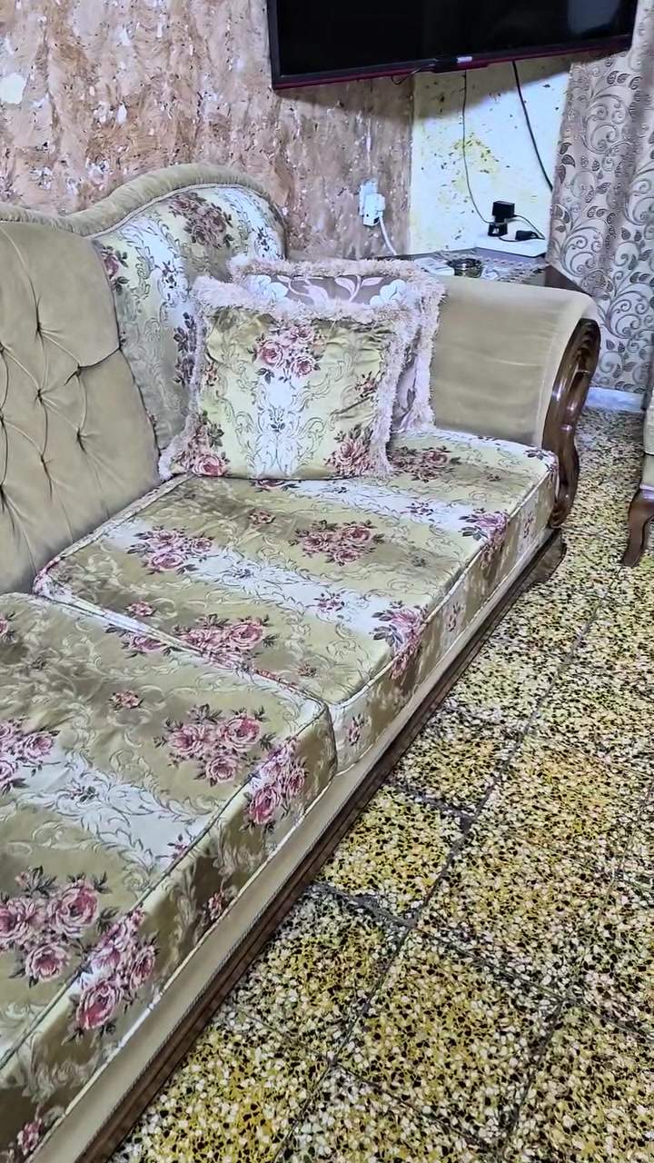 طخم تركي نظيف عشره مقاعد مكان بالمشتل


**إذا كنت صاحب هذا الإعلان وتريد حذفه لأي سبب، رجاءا أرسل رسالة إلى الدعم الفني**