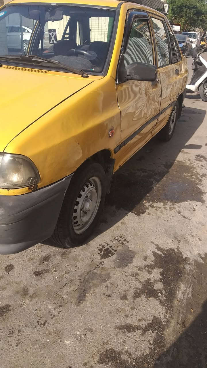 سلام عليكم سايبه لابيع موديل ٢٠٠٩ سياره بلاديه بسمي مصفره هيه وغلامات عارضهه ٢٤ وبيهه مجال حك جيه وشراي يتصل عله رقمي *********** مكانهه بغداد
