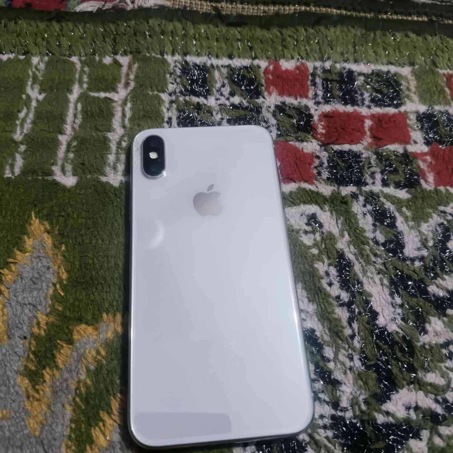 ايفون x عادي مبدل شاشه و فيس ايدي واكف بطاريه بلادي 73 فيس ايدي واكف وبس الجهاز شاصي نضيف ضهر بلادي كامرات صامت كله شغال طبيعي مدينه الصدر السعر 150 و بي مجال للشراي ***********
