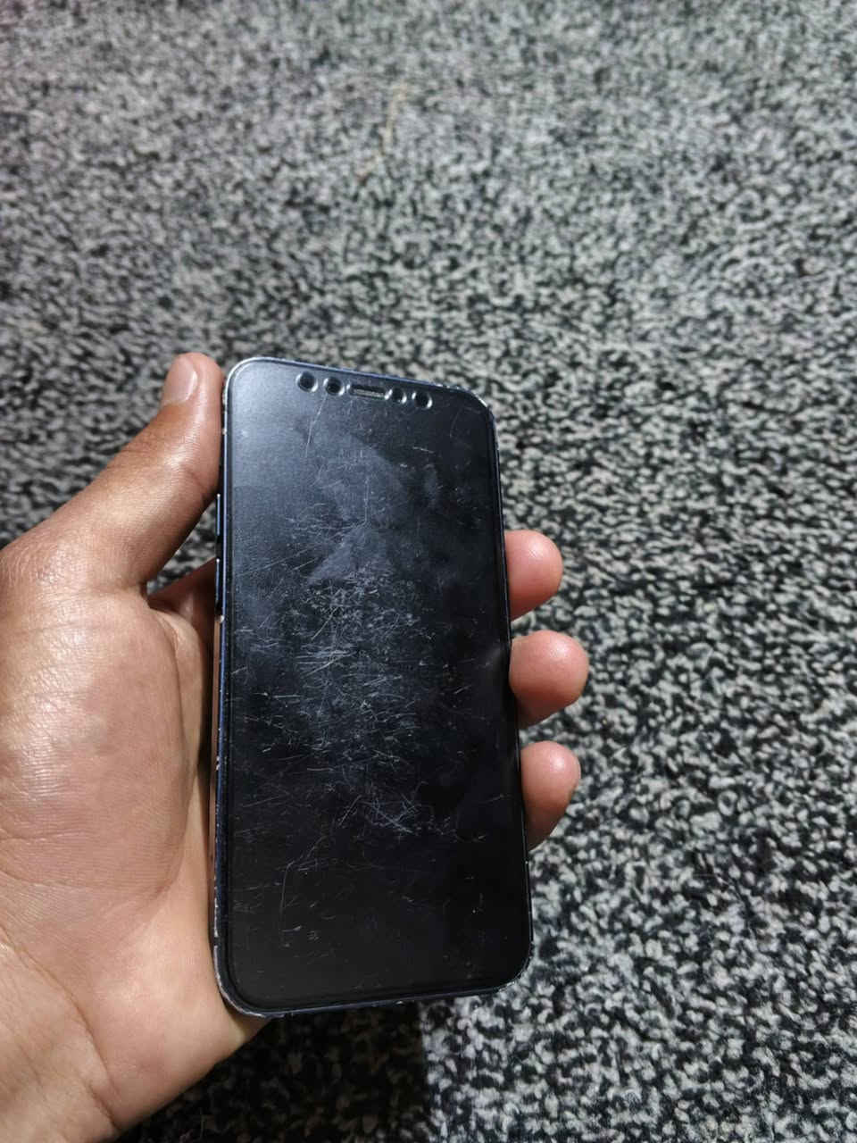 ايفون١٢ميني بيع او مراوس
ذاكرا٦٤
بطارية ٧٢
جهاز نورمال شغال كامل بدون اي خلل 
الجهاز شاصيه تعبان وشاشته بيها خدوش موضح بل صوره بس الخدوش اقلبها بلاصق مال الشاشه


**إذا كنت صاحب هذا الإعلان وتريد حذفه لأي سبب، رجاءا أرسل رسالة إلى الدعم الفني**