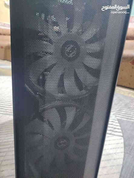 السلام عليكم
تجميعة للبيع المواصفاة كالآتي:

core i7-6700 3.40GHz

ram 8x2 16Gb

gtx 1070 8gb vram asus dual

مساحة التخزين اثنين

ssd 500GB

hdd 2tb اسرع من الhdd يحمل اسرع منهم

السعر 375 وبيها مجال
مكاني البصرة الهارثة
للتواصل واتساب ***********
