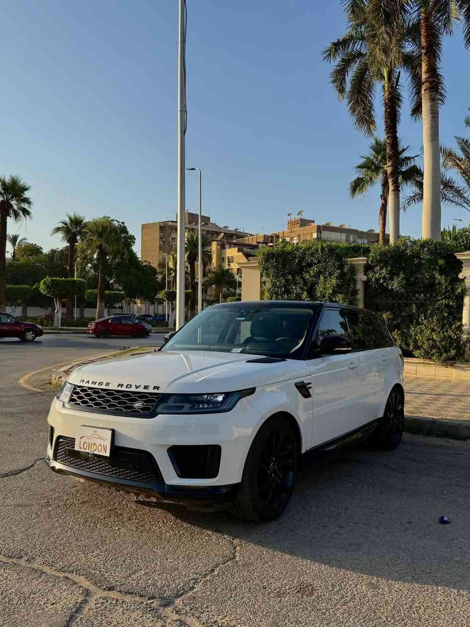 Range Rover Sport 2021 🇬🇧

● 60,000 KM
● 2.0L Turbo Engine
● 300 HP 🐎
● Zero Accident History
● Paint Protection Film (PPF) Since New
● Ceramic Window Tint
● Head-Up Display (HUD)
● Meridian Premium Sound System
● 7-Way Electric Memory Seats
● Seat Massage Function
● Heated & Ventilated Seats
● Soft-Close Doors
● Panoramic Sunroof
● Blind Spot Assist
● Adaptive Cruise Control with Radar
● Lane Keep Assist
● Deployable Electric Side Steps
● Welcome Lights
● Illuminated Door Sills
● Built-in Refrigerator (Cool Box)
● Air Suspension
● Matrix LED Headlights
● Configurable Ambient Interior Lighting
● Android Auto
● Apple CarPlay
01222225268
https://wa.me/+0201222225268


**إذا كنت صاحب هذا الإعلان وتريد حذفه لأي سبب، رجاءا أرسل رسالة إلى الدعم الفني**