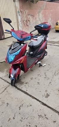 مطور كهربائي • 5 بطاريات • موصل الأيسر