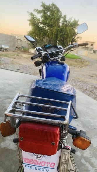 ماطور بارت خمس 99999 نضافه گدام العين البيع ويرهم مراوس حسب القناعه العنوان الموصل القياره الجدعه الاستفسار تصل الرقم ***********
