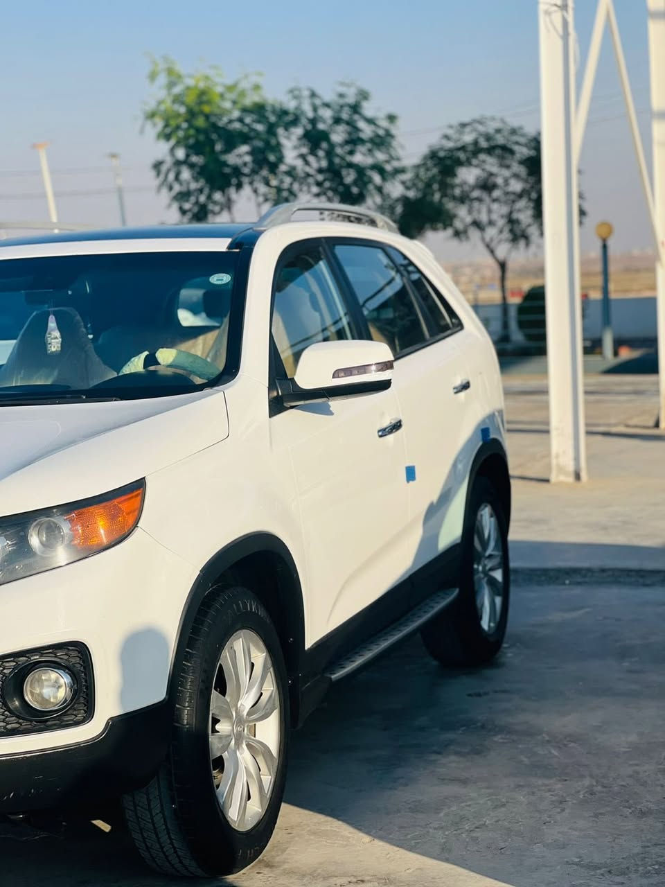 كيا سورنتو 2011 خليجي محرك 4 مامفتوح السيارة بدون صبغ بدون بارد رقم أربيل شرط التحويل سنوية مانافذه 
فول مواصفات عدا البصمة تبريد تدفئة حداديه كلها بشرط
مكان السياره ناحية القيارة السعر اتصل وتدلل *********** ***********
