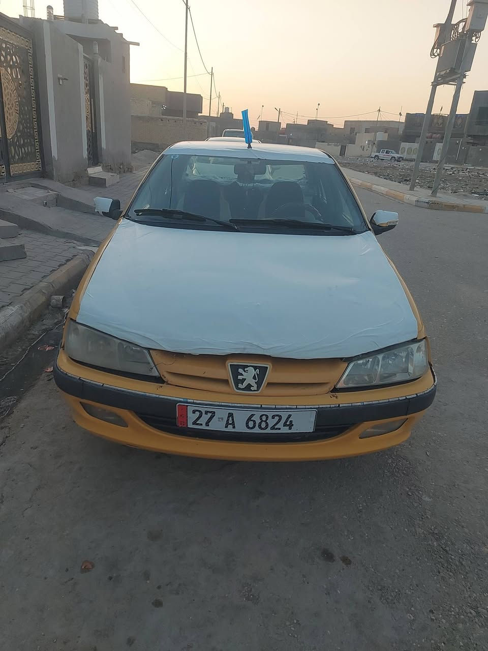 سلام عليكم بيجو باص موديل ١٣ جاهزه مكينه كير حداديه رقم جديد نكليزي سنويه مصفره وجاهز   سعر ب٢٧ ورقه  توه مداور مكاني سماوه خضر  ***********
