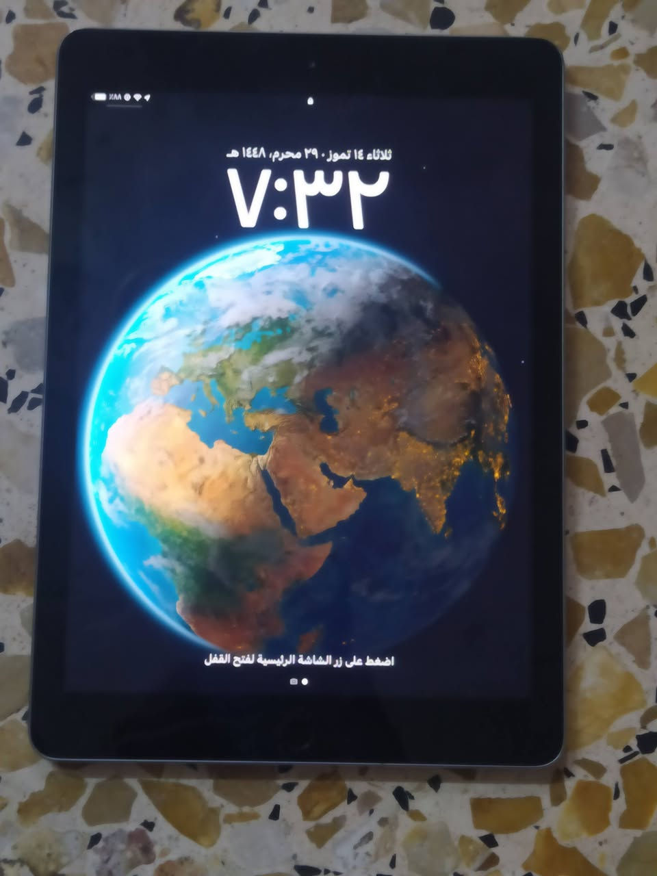 ايباد 6 للبيع كدامكم كلشي شغال وجديد ومال دراسه يخبل خلصت الثالث واريد ابيعه مكاني بغداد الشعله سعره 160وبي مجال شي قليل  رقم لواتساب ***********
