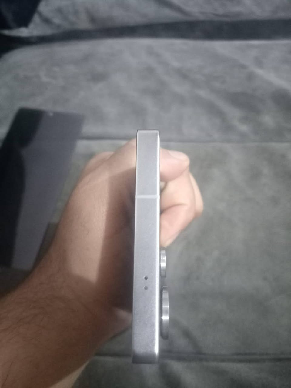 سلام عليكم
للبيع Galaxy S25 Ultra 
سعه 256GB
وكالة عين الفهد حالة ممتازة جدأ ونظيف 
استخدام 4 اشهر 
كامل الملحقات 
لون فضي 
السعر 1400,000 دينار (قابل للتفاوض البسيط )
للاستفسار مراسلة خاص


**إذا كنت صاحب هذا الإعلان وتريد حذفه لأي سبب، رجاءا أرسل رسالة إلى الدعم الفني**