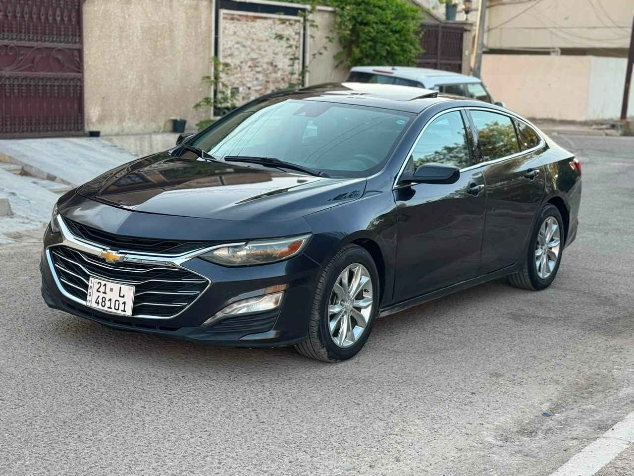 🚗 ماليبو 2023 LT فول مواصفات للبيع 🚗

💰 سعر جداً مناسب

🇺🇸 وارد أمريكي
✅ حادث جانبي (بجم كبس) فقط
✅ 3 قطع صبغ شرط
✅ بدون دواخل
✅ بدون إيرباك
✅ الراديترات والشواصي على وضع الشركة
⚙️ الحالة الميكانيكية
✔️ كير، مكينة، وصدر على وضع الشركة

🌟 المواصفات
🔹 تشغيل بصمة
🔹 سقف بانوراما
🔹 رادار
🔹 مقاعد كهربائية
🔹 تبريد للمقاعد (قطعتين)
🔹 تدفئة للمقاعد
🔹 سايد بريك إلكتروني (دكمة)  
🔹 شاشة
🔹 كاميرا خلفية
🔹 حساسات
🔹 تشغيل عن بُعد
 رقم السليمانية باسمي تحويل او وكاله بشرط 
📍 الموقع: بغداد
السعر: 112💲

📞 للاستفسار:- ***********
