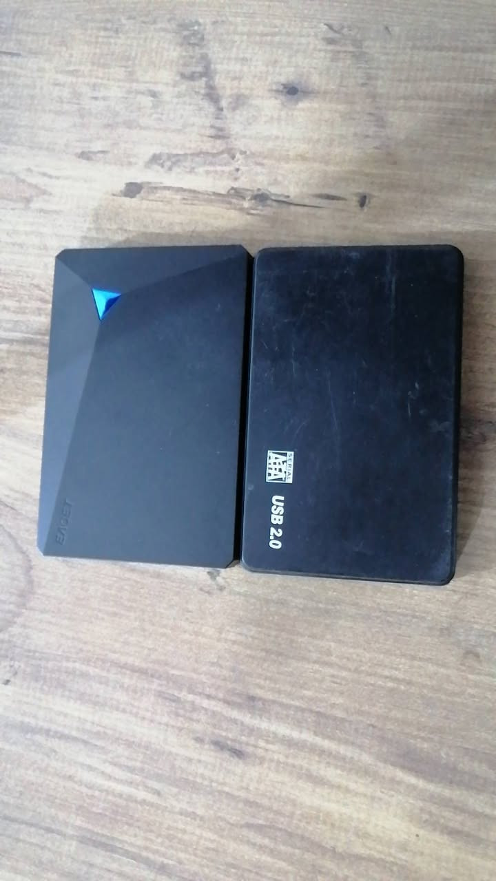 ١- سماعات yo5 جديده بالكارتونه + سماعه انكر شغاله
٢- هاردات فحم عدد٢
٣- تابات فحم عدد ٢


**إذا كنت صاحب هذا الإعلان وتريد حذفه لأي سبب، رجاءا أرسل رسالة إلى الدعم الفني**