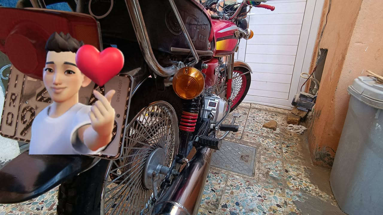 السلام عليكم دراجة اربعه گير موديل 22 مكينه ما مفتوحهه ابدا رقم وسنوية باسمي امداور ثاني يوم
 للتواصل ***********
