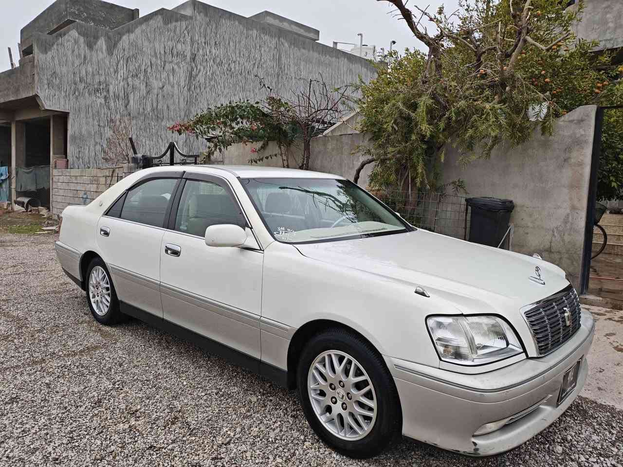 سلام علیکم 
لەسەرئیزن ئەدمین ی بەڕیز
مەلیکە 
مەکینە ڤیڤیتی 
مودیل ٢٠٠١
موس
دوو دووگمە
پەردە 
ئاوینە کارەبای 
کۆدکراو
بەس شوین موسی بۆیاخە
بۆیاخی ئەوروپاشی نیە
یەک دینارمەسروفی نیەسیارەکە هیماڵ خۆمە 
ڕونی تازە گۆڕاوە
بانسی پیش ودوای تازە گۆراوە 
هایدرۆلیکی گیڕ تازەگۆراوە 
بۆمەسروف مەگەڕئ 
سیەیارەکە تابڵیی توندو تۆلە بێ تەقەو ڕەقە 
ماڵی دۆستە 
نرخ ٥٤ گەڵاومعامەلە


**إذا كنت صاحب هذا الإعلان وتريد حذفه لأي سبب، رجاءا أرسل رسالة إلى الدعم الفني**