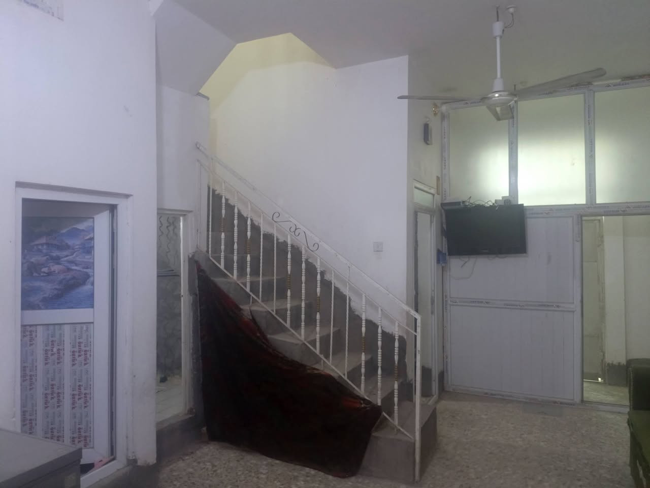 يالله دار  البيع زراعي ❤طابقين  المساحه 110متر🏣
العنوان كوفه حي ميسان قرب مجمع جوهوت سواق الصطوره 

طابوزراعي سند 25قرار محكمه. 

يبعد عن شارع العام 200متر 

أساس صب سقف صب  بناء جيري البيض مالت كربلاء

طابق ألول يحتوي ع غرفتين 2وصاله   وستقبال ومطبخ  وتخاريج داخليه وخارجيه 

وفوك غرفه  وصطح 

الستفسار تصل ع رقم ***********وتساب. يوجد كافت

 المساحت الزرعيه
