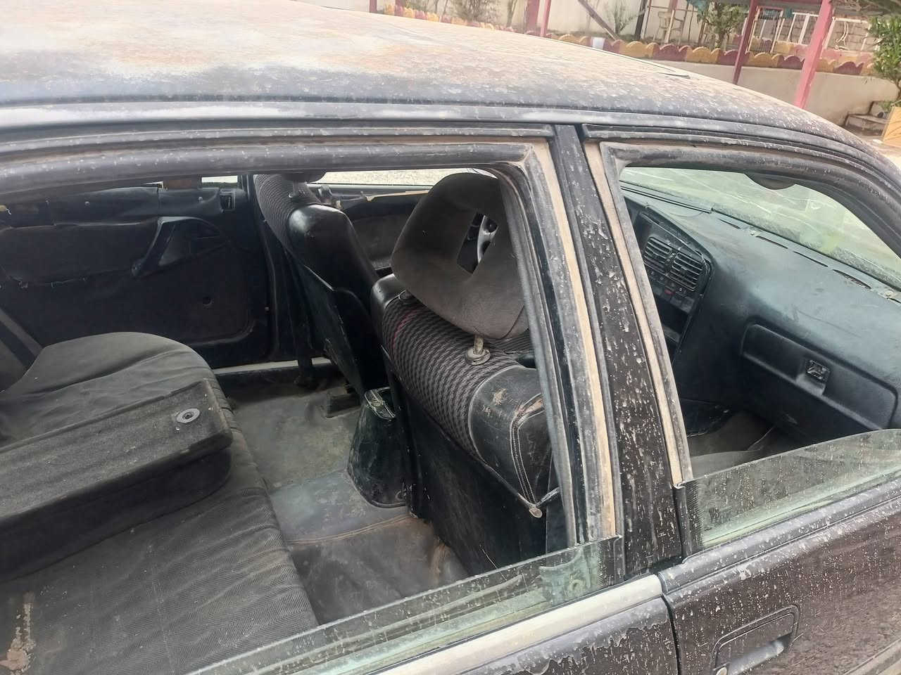 سياره اميكا
رقم نينوى فحص 

محرك كير جديد 

السعر 9 ورقات 

***********
