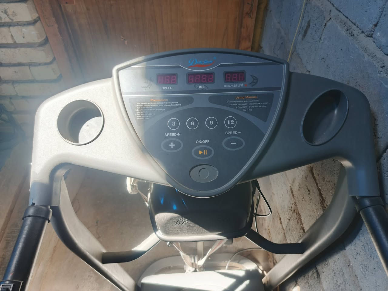 جهاز ركض 🏃 جبلي هزاز خصر بعده جديد السعر 300 رقم وات ساب ***********
