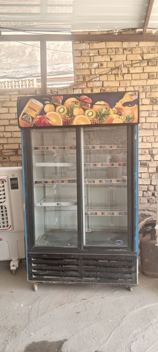 براد على شرط وضع الشركه السعر 400 الف العنوان شاميه قرب مصرف الرشيد مصطفى الكرعاوي يوجد توصيل ***********
