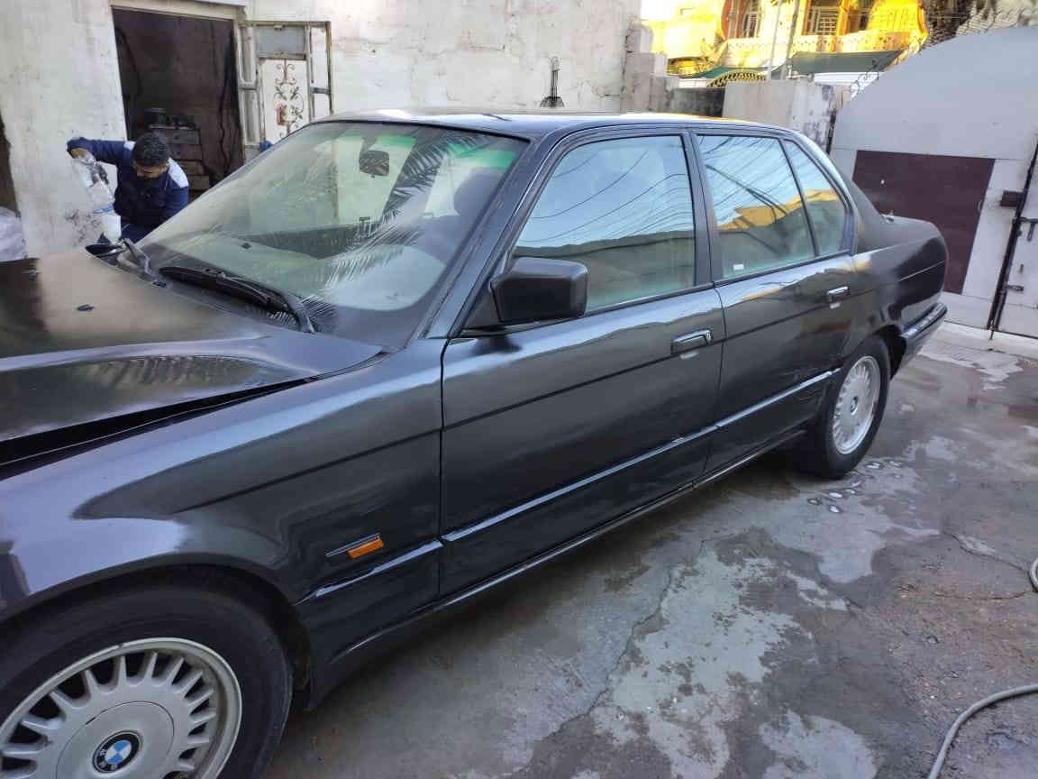 بي ام دبليو اسود كذابي موديل 1991 بغداد حجم 730 محرك 35   داخل اسود جلد دبل جكمجة دبل ايرباك تدفئة تبريد كهربائيات جاهز السعر /50$$ ورقة //***********//
