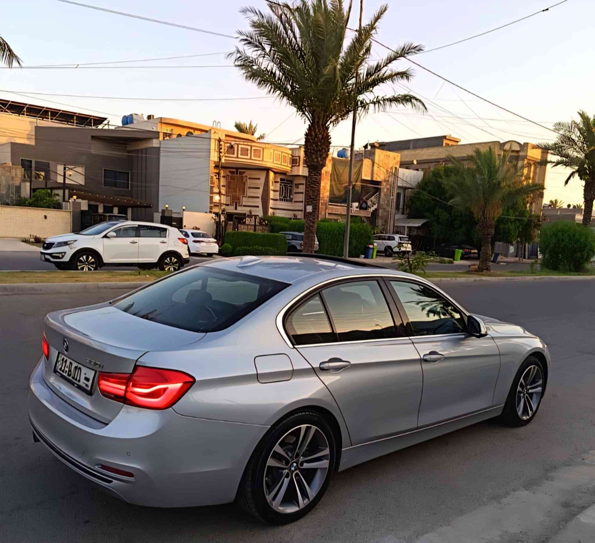 للبيع/BMW/ 330/ 2018
المحرك (B48) 2.0 T
وارد امريكي بدون حادث 
الحاله / تقرير وبشرط قطرة ماء مابيها تجي تفحص وين ميعجبك 
السيارة بحاله ممتازة (صفر مسج )
المواصفات 
فتحة سقف 
شاشة + مقاعد جلد كهرباء  ميموري وخزن والكشن 3 قطع / صندوق كهرباء 
تدفئة كشنات + تدفئة الاستيرن 
داتا شووو 
السيارة بحاله ممتازة وماشيه 80000
السعر / 188 وبيها مجال 
الاتصال / *********** 
*********** / علي
